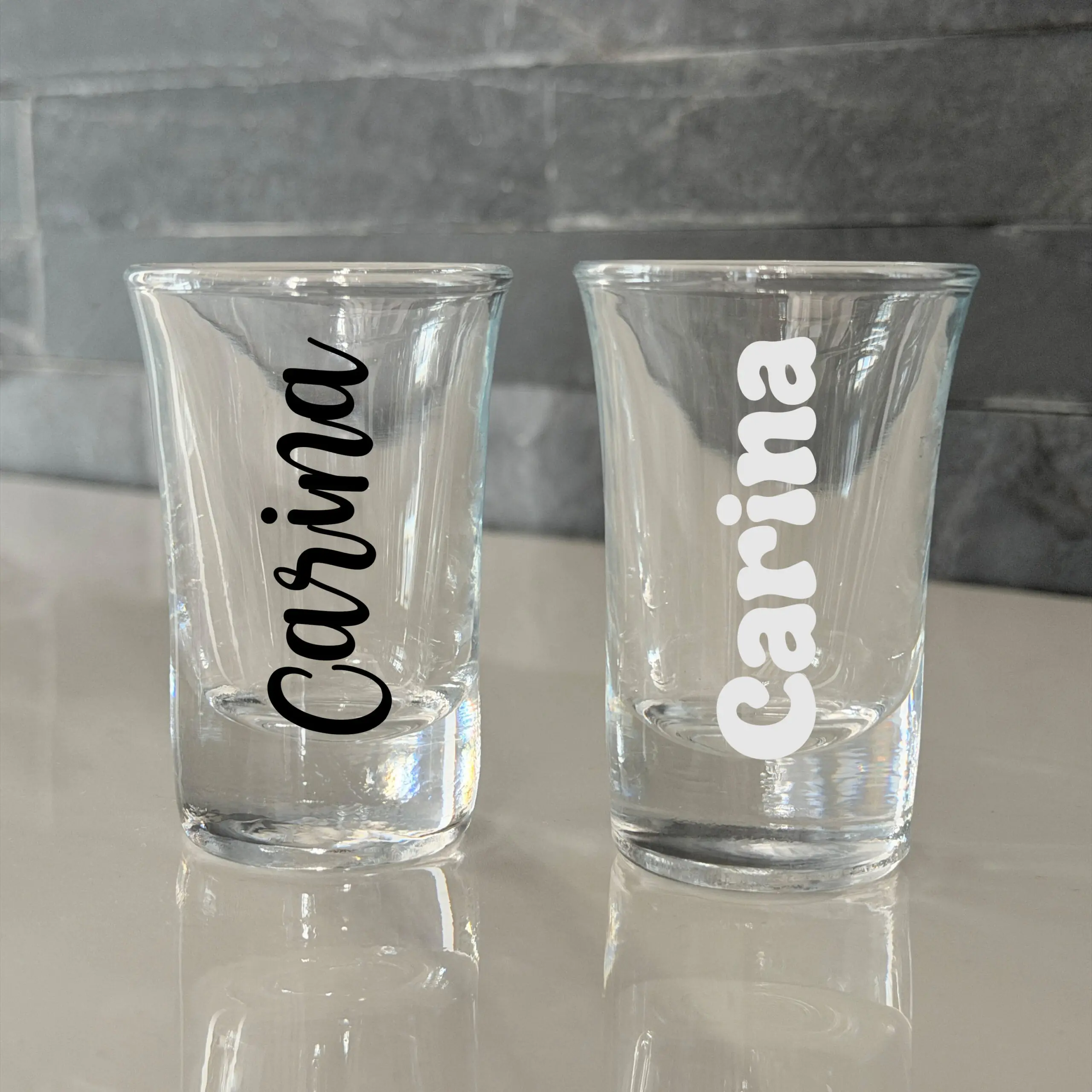 Personalisierte Schnapsgläser mit Wunschnamen